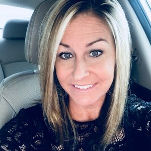 Meet your Posher, Alyce